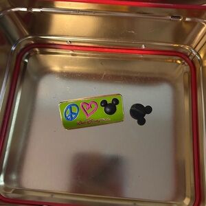 Disney Mickey Mouse Pin Set